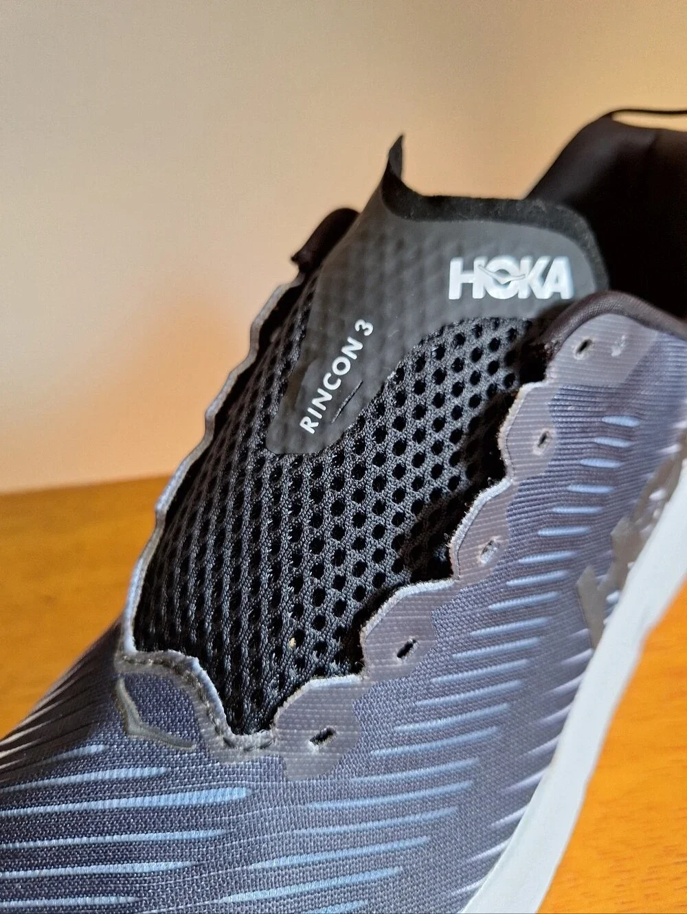 Hoka Rincon 3 Women's Black And White Size 7.5D